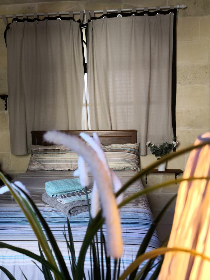 Il Pomo Bianco Bed & Breakfast Qala Exterior photo
